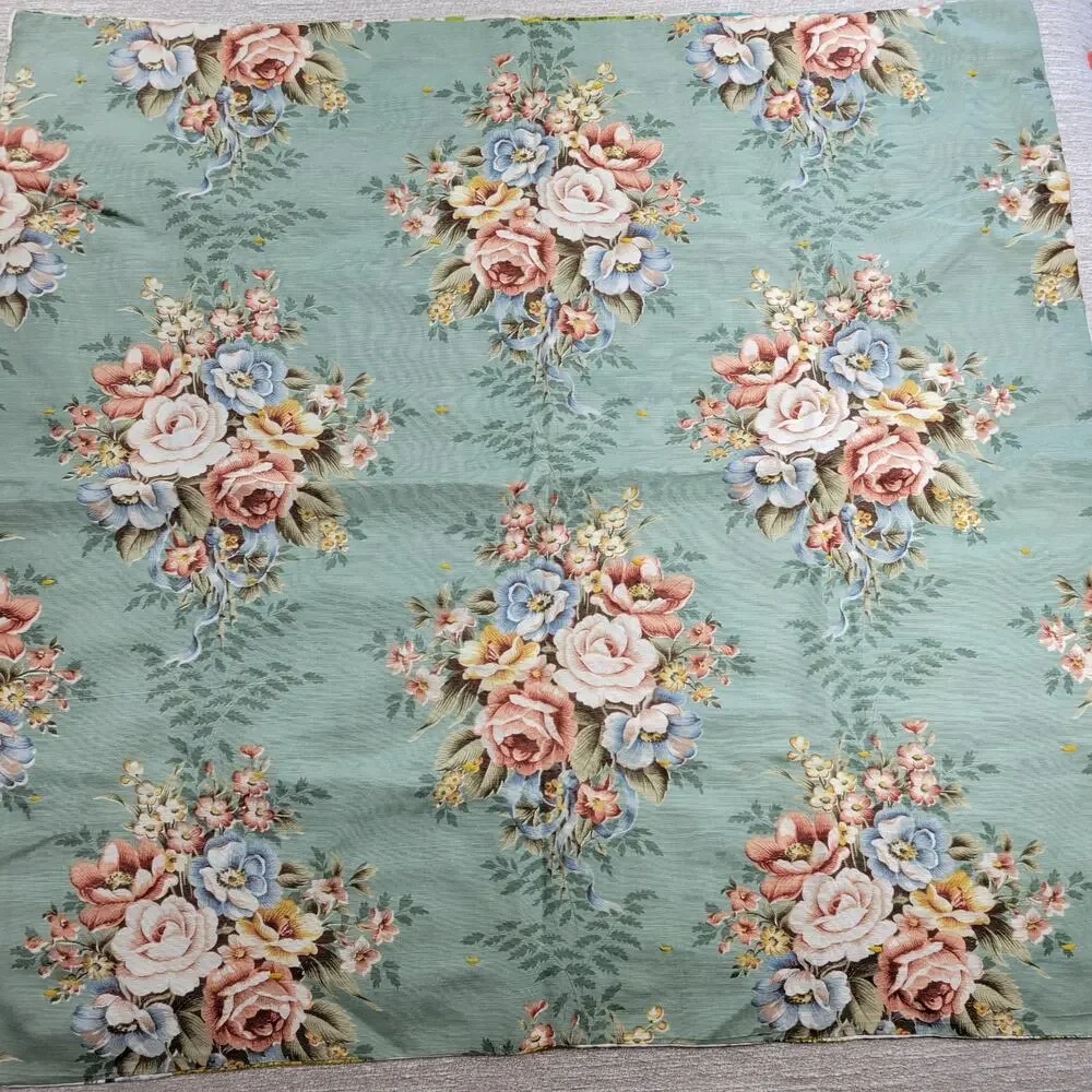 Handmade Patchwork Crazy Quilt Blanket Tablecloth Two-Sided Indian Square Floral